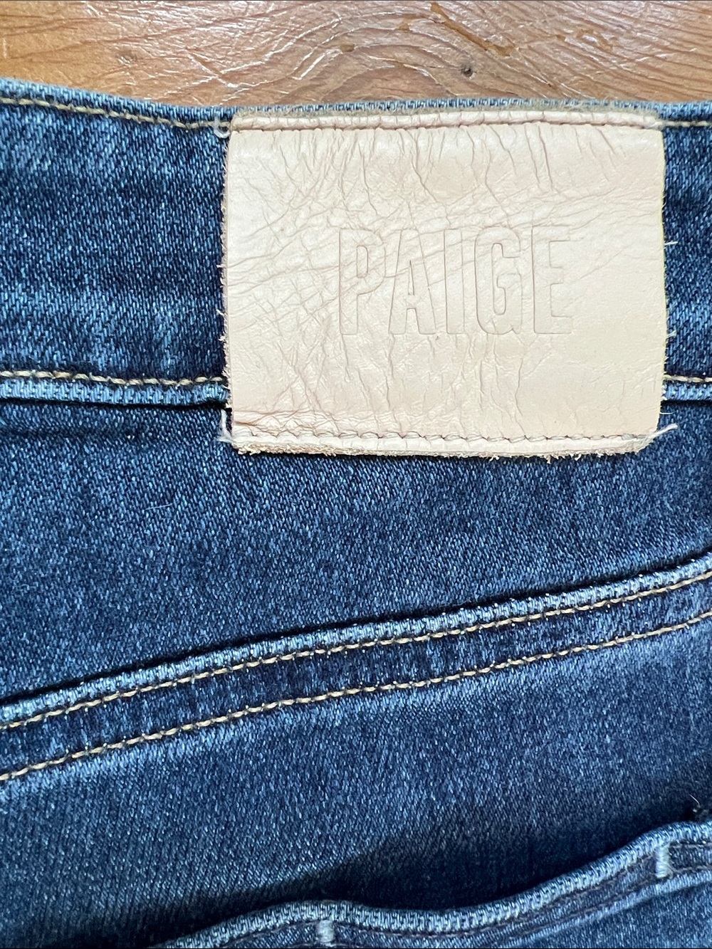 PAIGE Anessa Wide Leg Jean - Picture 10 of 11